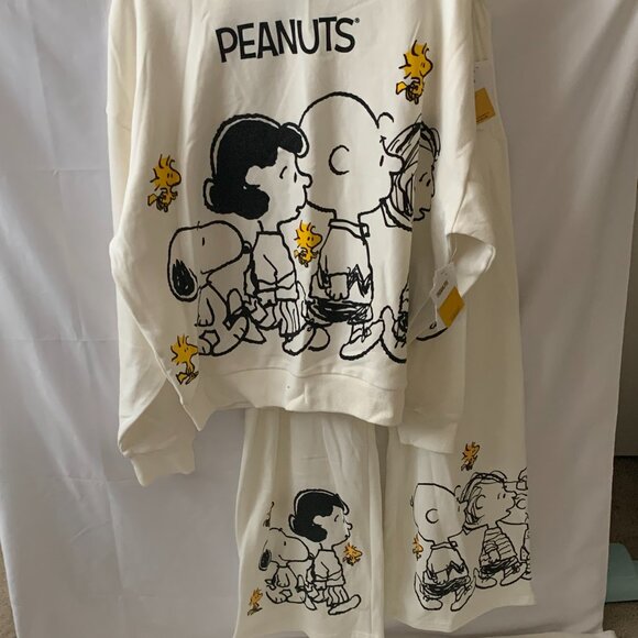 PEANUTS Snoopy and Friends Sweat SET: Sweater/Pants in Ivory Sz MEDIUM - Picture 1 of 8